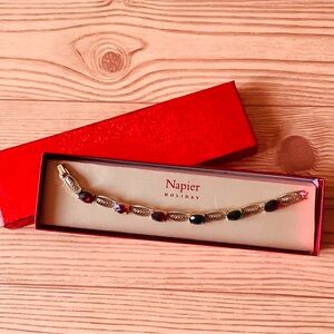 Beautiful Napier Holiday Bracelet